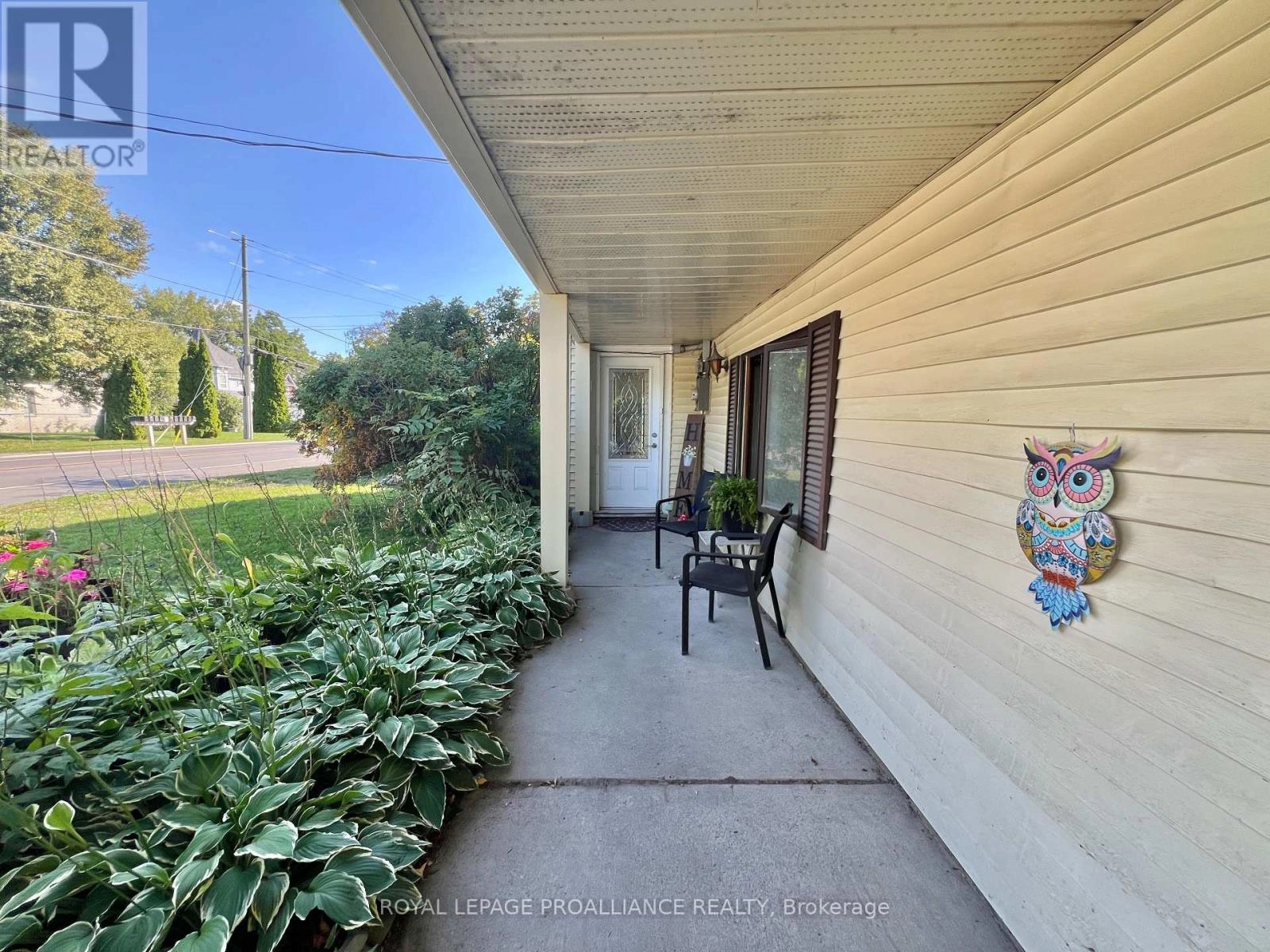 1285 County Road 3, Prince Edward County, Ontario  K8N 4Z1 - Photo 3 - X12387863