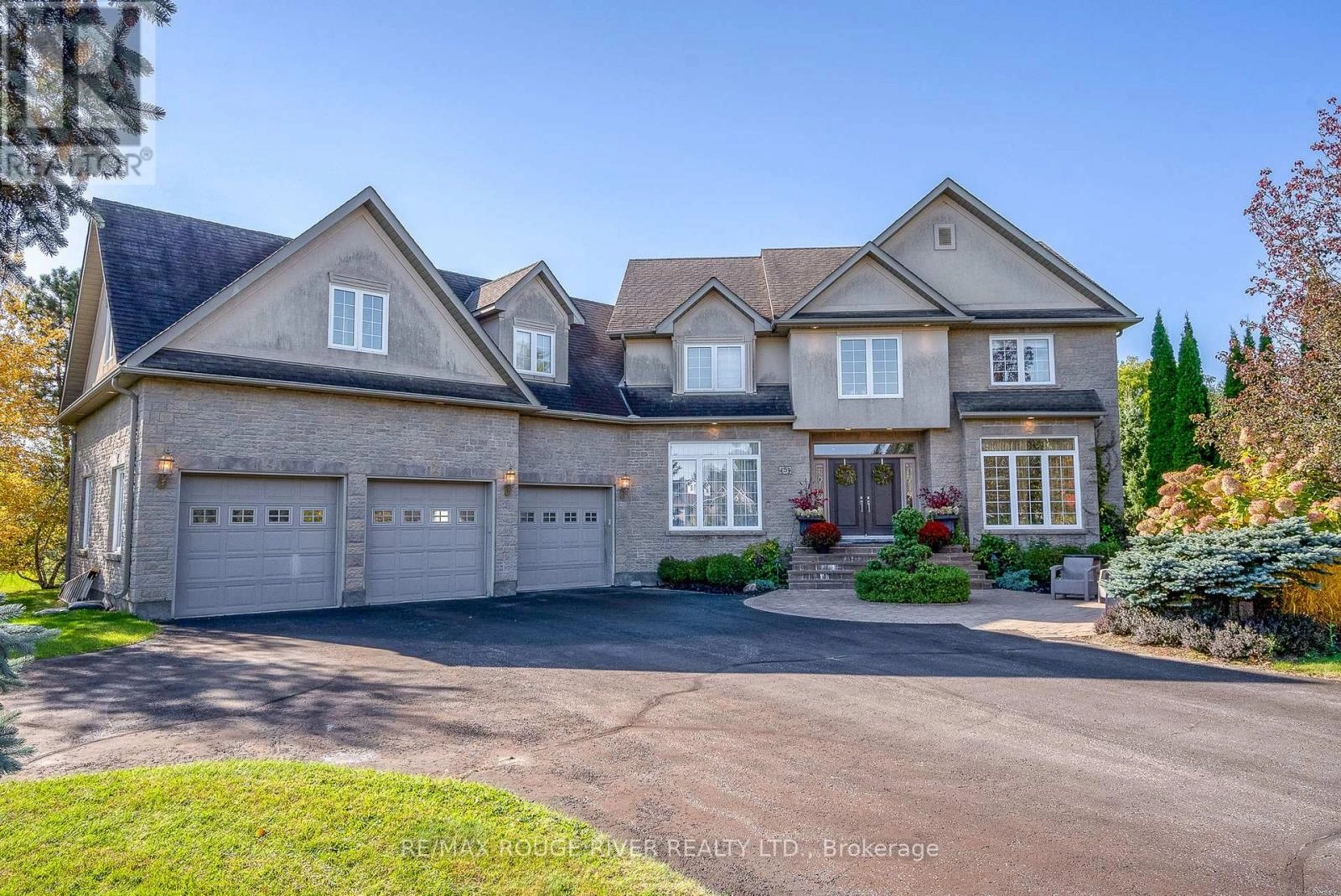 5 Lynden Court, Hamilton Township, Ontario  K9A 4J9 - Photo 1 - X12391629
