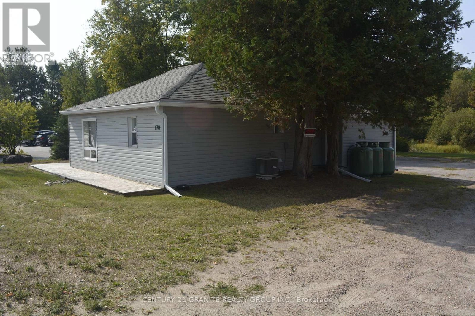 178 Hastings Street N, Bancroft, Ontario  K0L 1C0 - Photo 2 - X12391722
