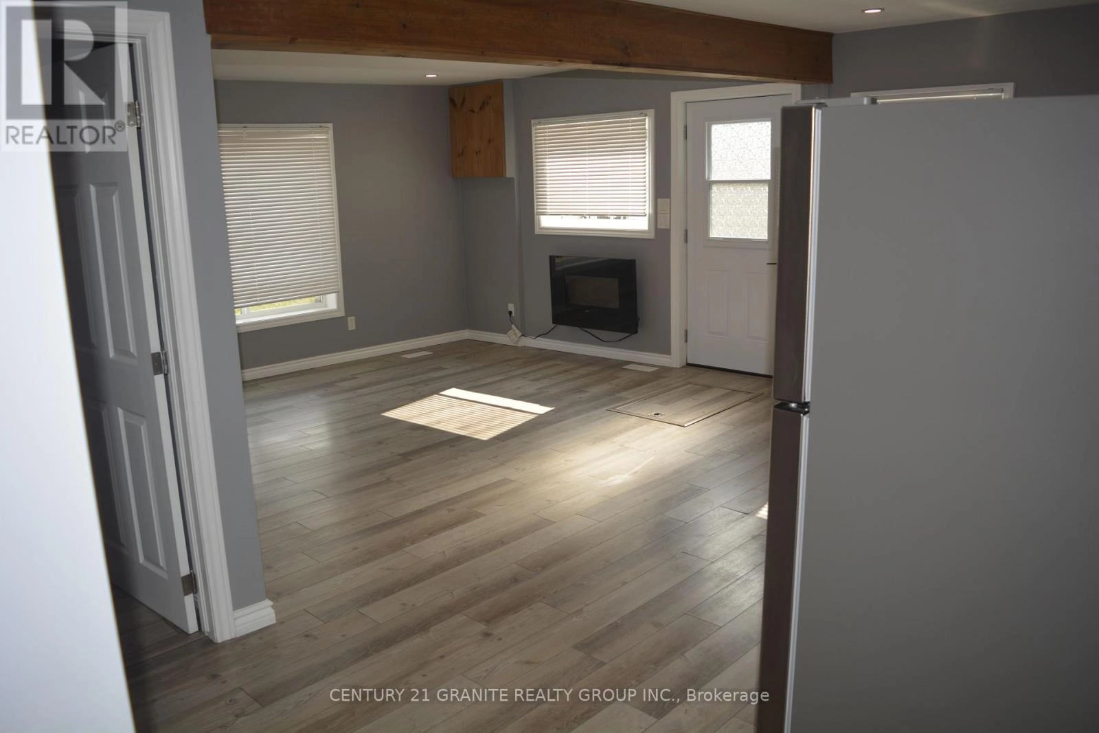 178 Hastings Street N, Bancroft, Ontario  K0L 1C0 - Photo 3 - X12391722