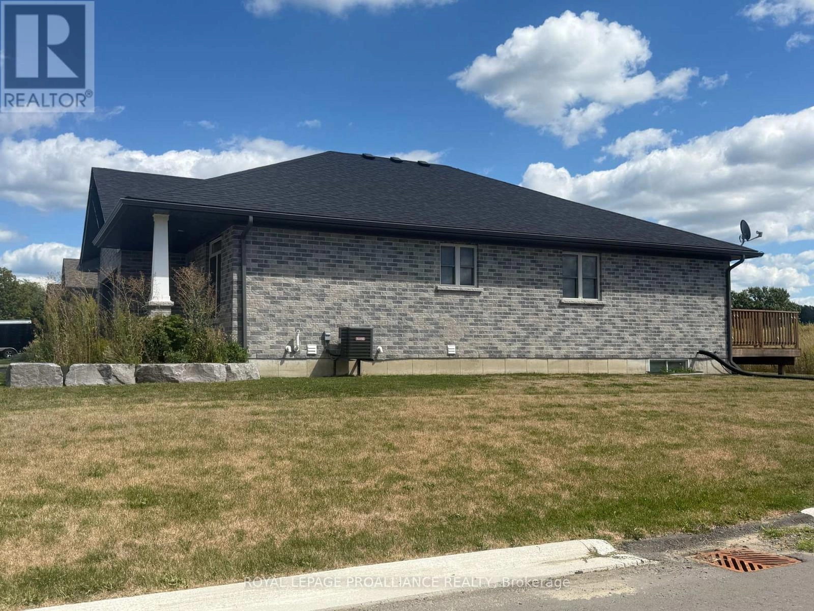 25 Aberdeen Street, Stirling-Rawdon, Ontario  K0K 3E0 - Photo 3 - X12378898