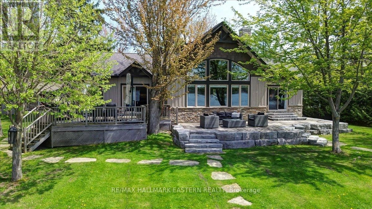 43 Lakeshore Boulevard, Selwyn, Ontario  K0L 1T0 - Photo 1 - X12152677