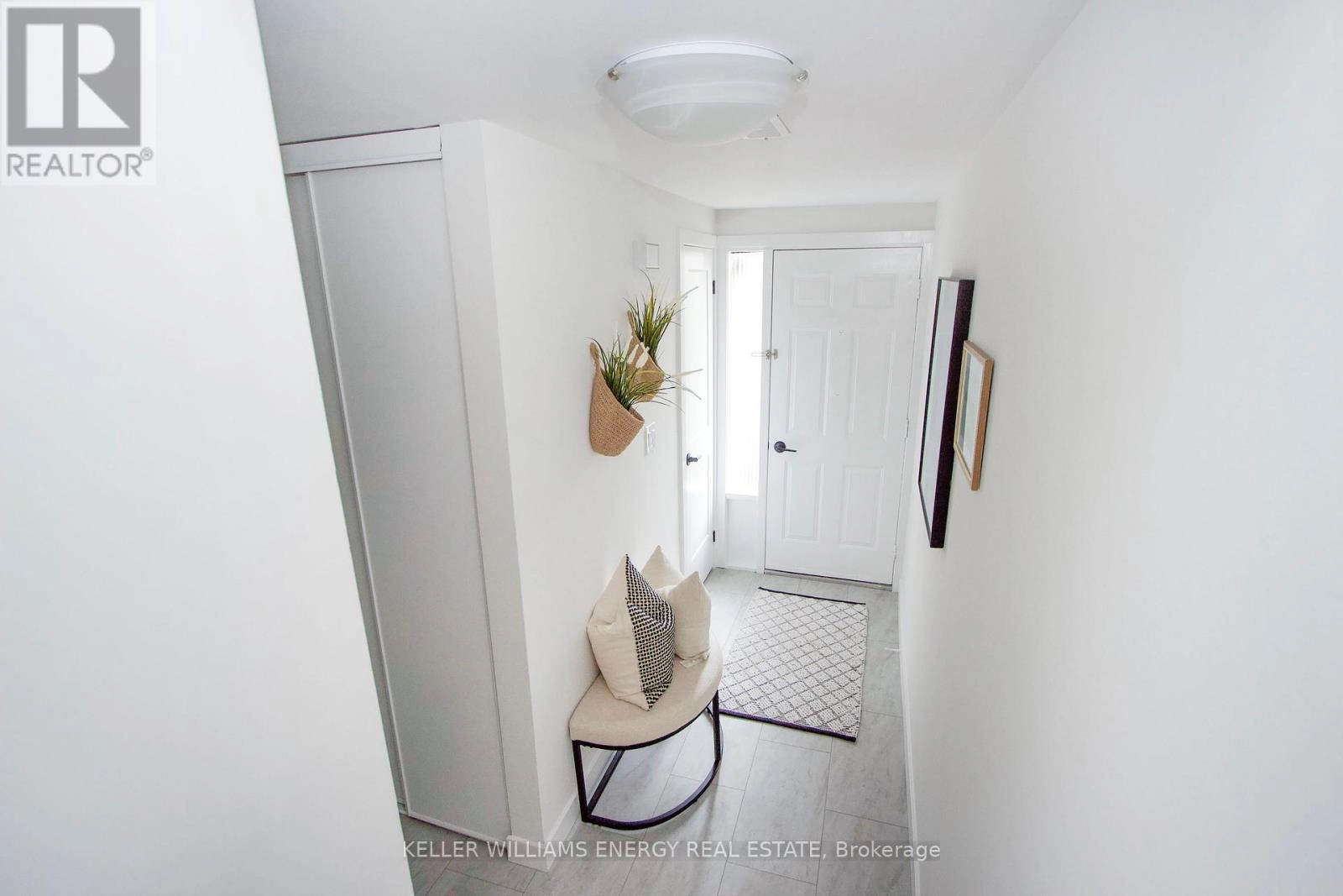 60 - 1133 Ritson Road N, Oshawa, Ontario  L1G 7T3 - Photo 2 - E12392947