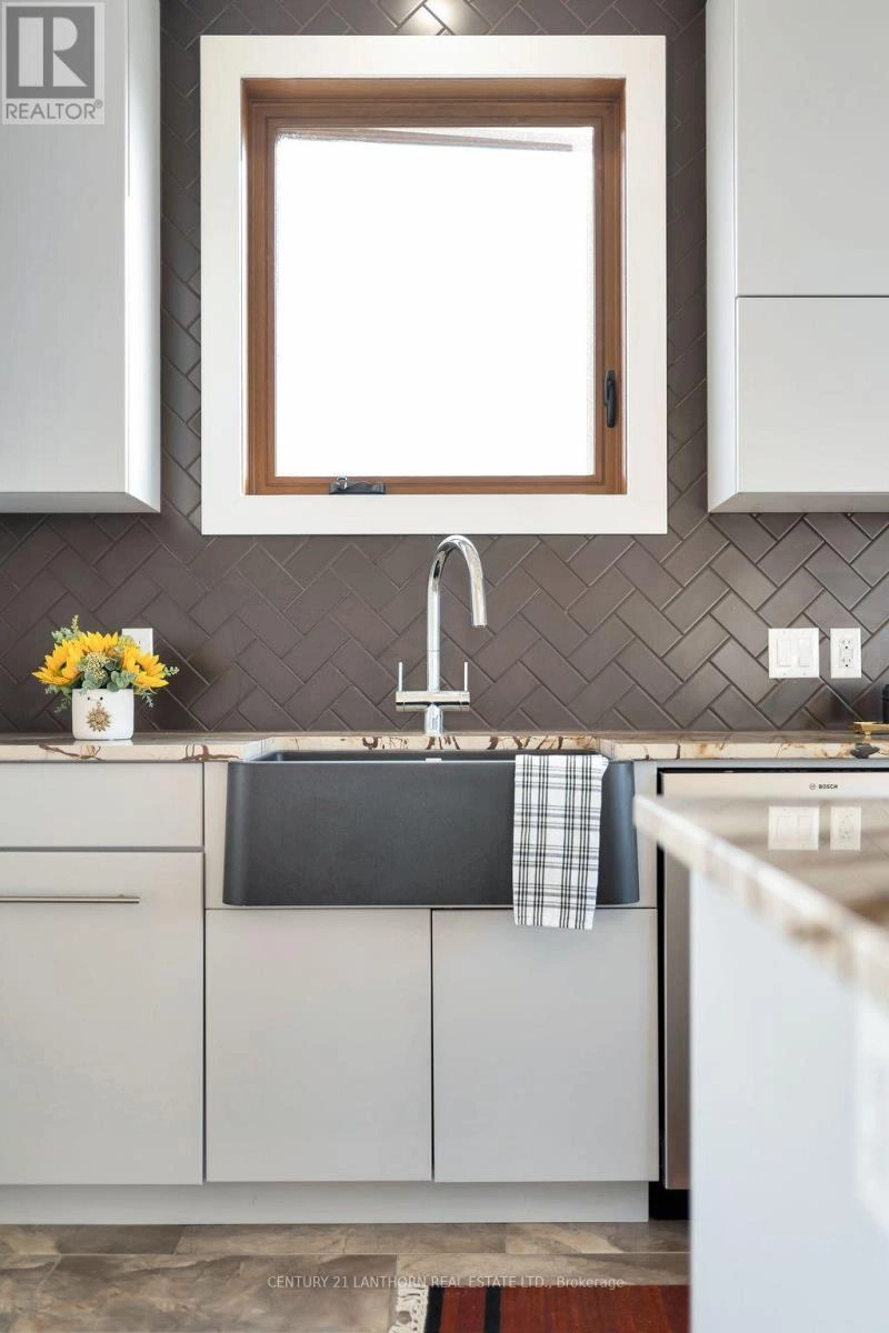 581 Frankford Road, Quinte West, Ontario  K0K 2B0 - Photo 22 - X12393418