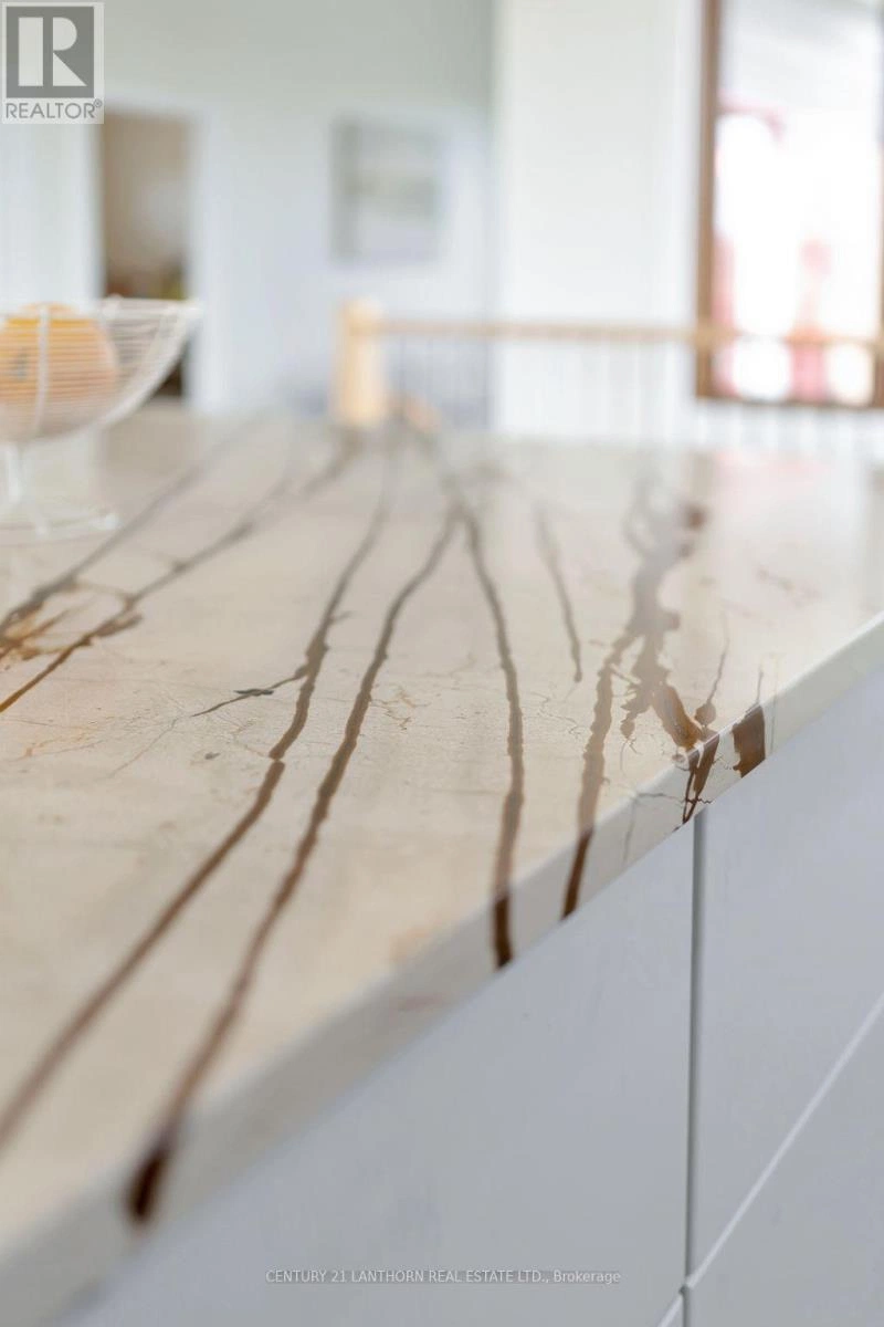 581 Frankford Road, Quinte West, Ontario  K0K 2B0 - Photo 23 - X12393418