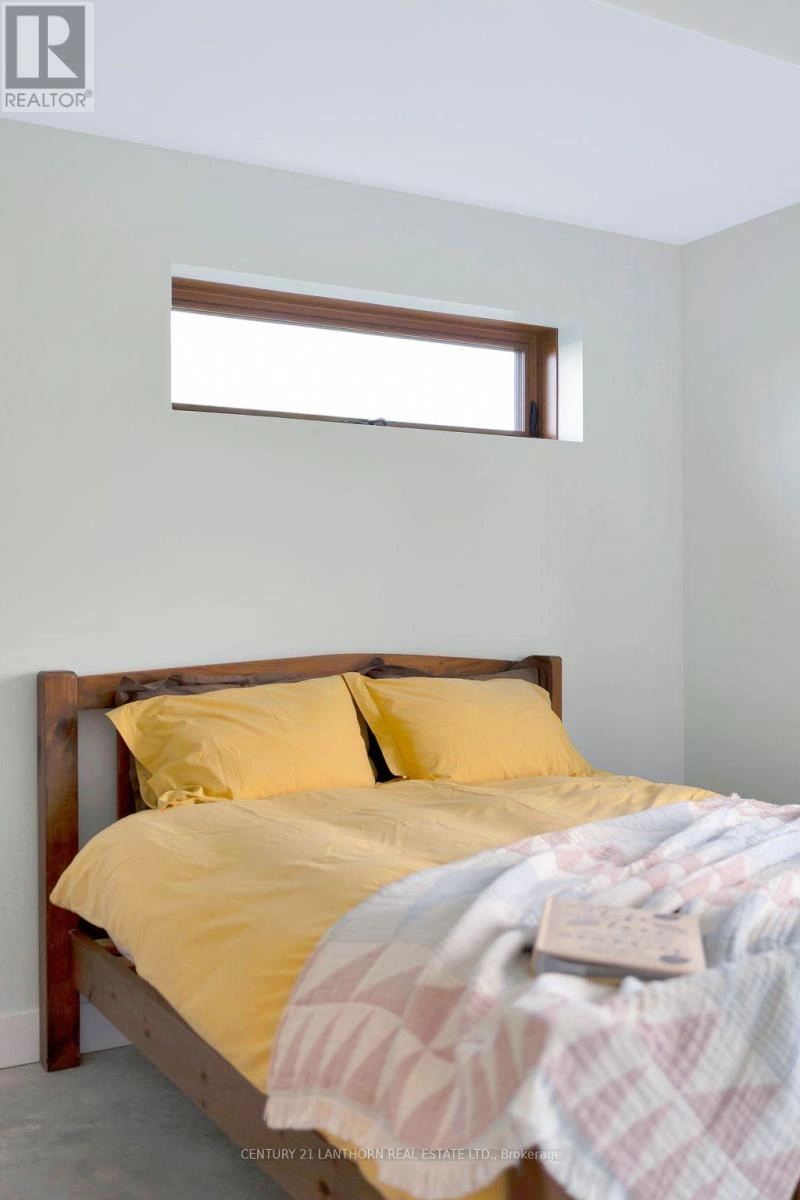 581 Frankford Road, Quinte West, Ontario  K0K 2B0 - Photo 32 - X12393418