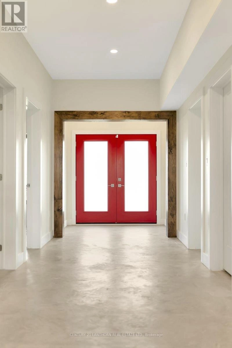 581 Frankford Road, Quinte West, Ontario  K0K 2B0 - Photo 34 - X12393418