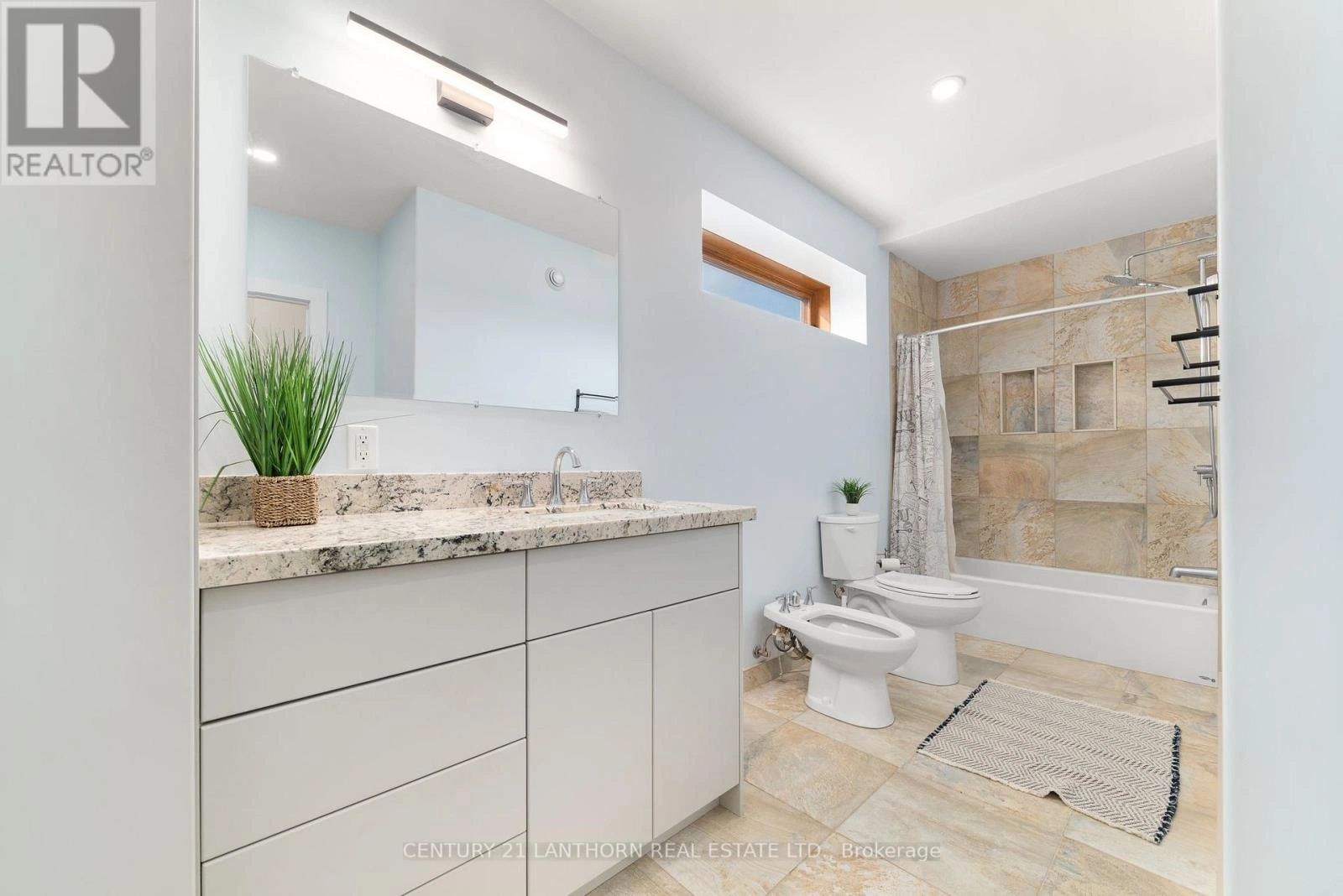 581 Frankford Road, Quinte West, Ontario  K0K 2B0 - Photo 39 - X12393418