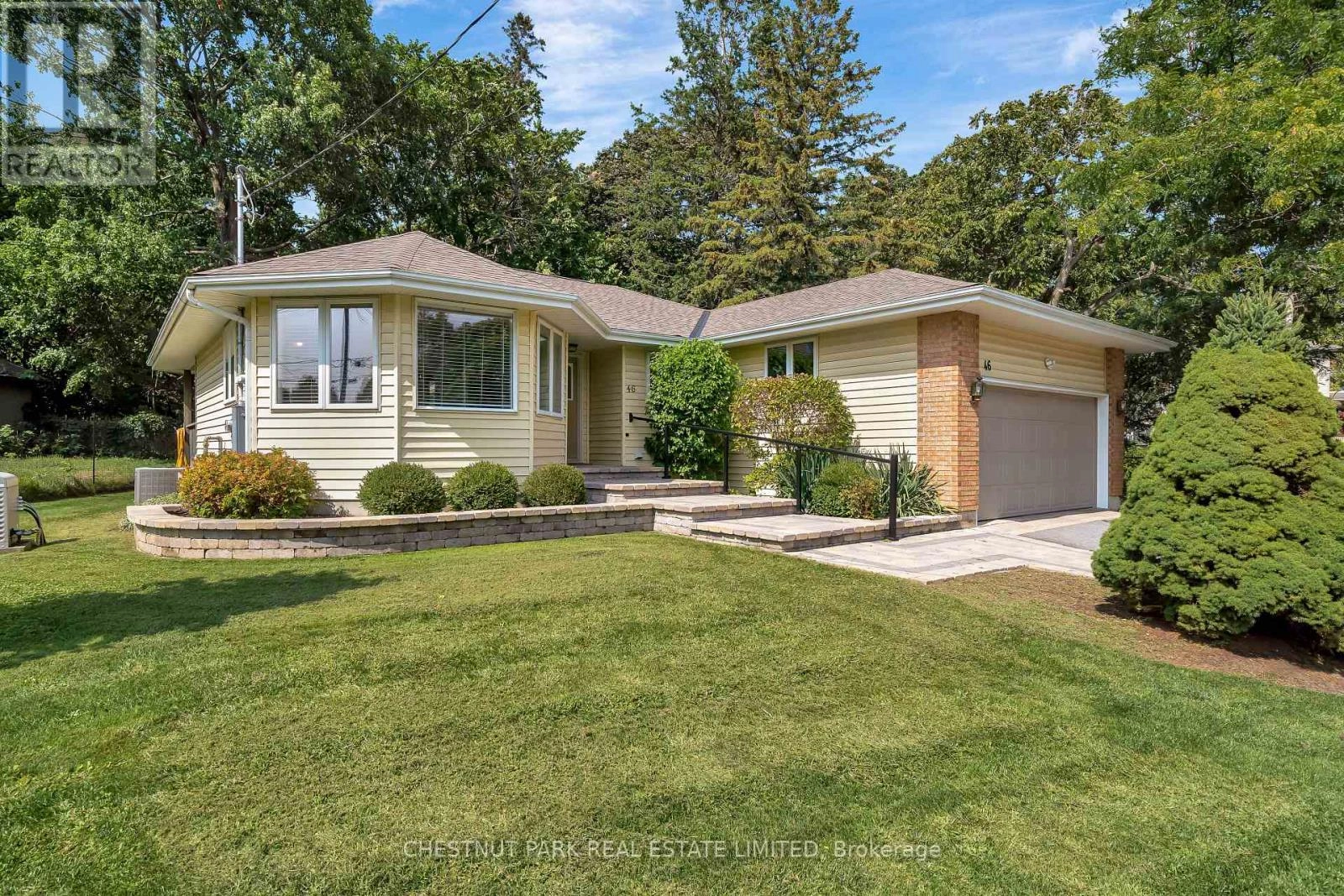46 Ferguson Street, Prince Edward County, Ontario  K0K 2T0 - Photo 1 - X12393969