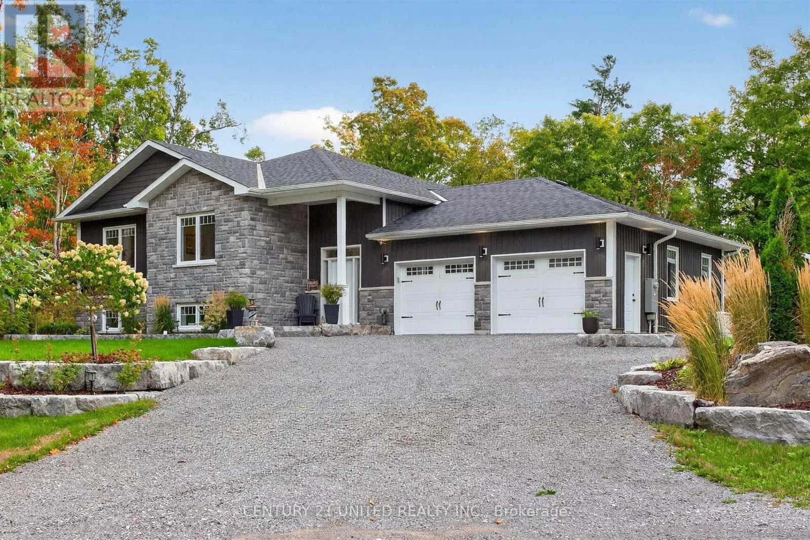 322 Elbow Point Road, Trent Lakes, Ontario  K0L 1J0 - Photo 1 - X12394360