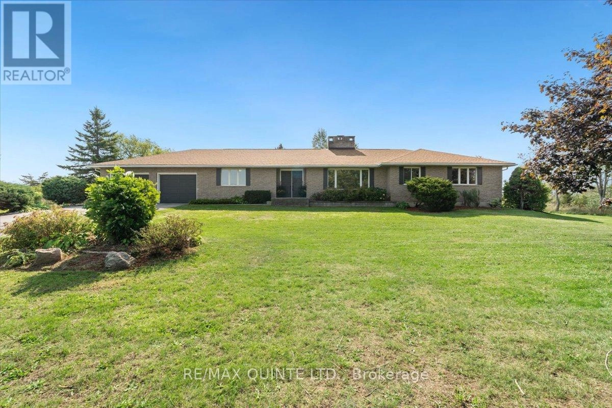 737 County Road 18 Road, Prince Edward County, Ontario  K0K 1P0 - Photo 1 - X12394541