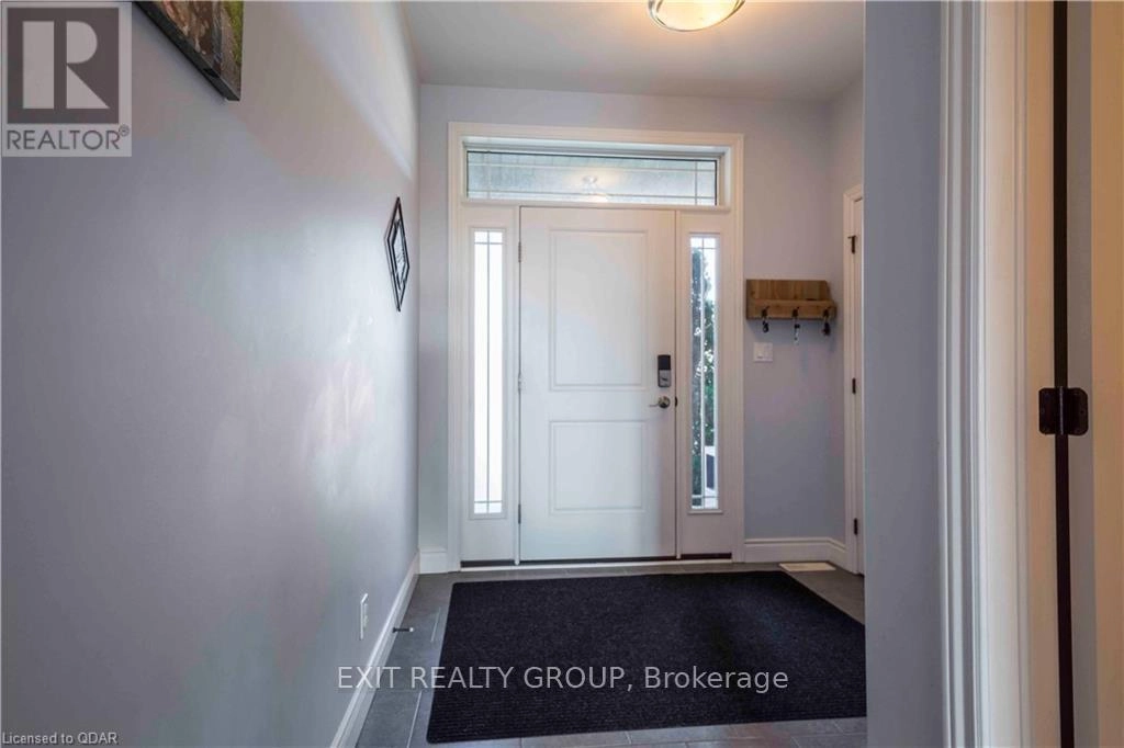 23 Scenic Drive, Belleville, Ontario  K8N 4Z5 - Photo 3 - X12394560