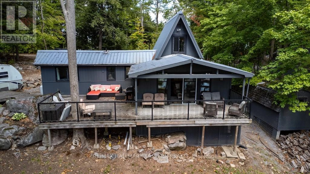 1711 Greenwood Lane E, Selwyn, Ontario  K0L 2H0 - Photo 2 - X12394736