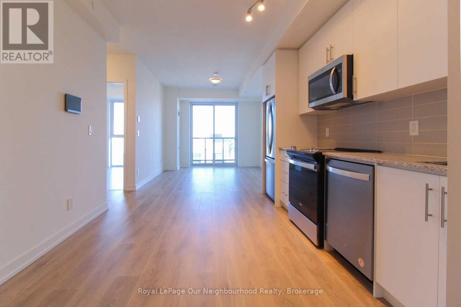 501 - 345 Wheat Boom Drive, Oakville, Ontario  L6H 7X4 - Photo 3 - W12394003