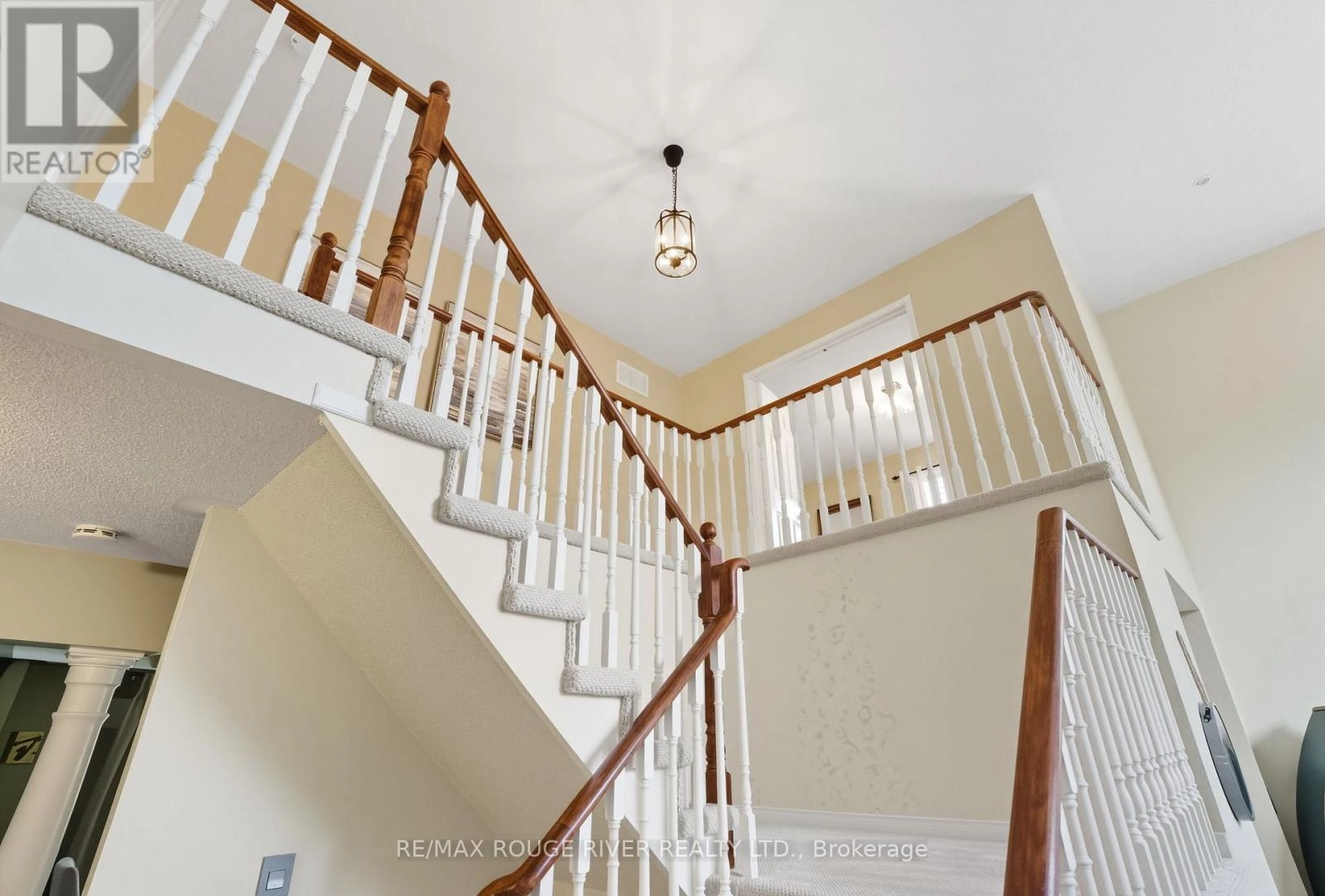 79 Watford Street, Whitby, Ontario  L1M 1E8 - Photo 3 - E12395137