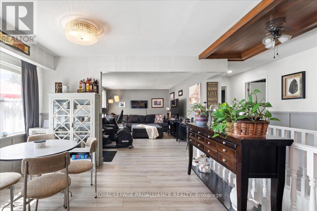 1023 Jewel Road, North Frontenac, Ontario K0H 1K0 - Photo 11 - X12395009