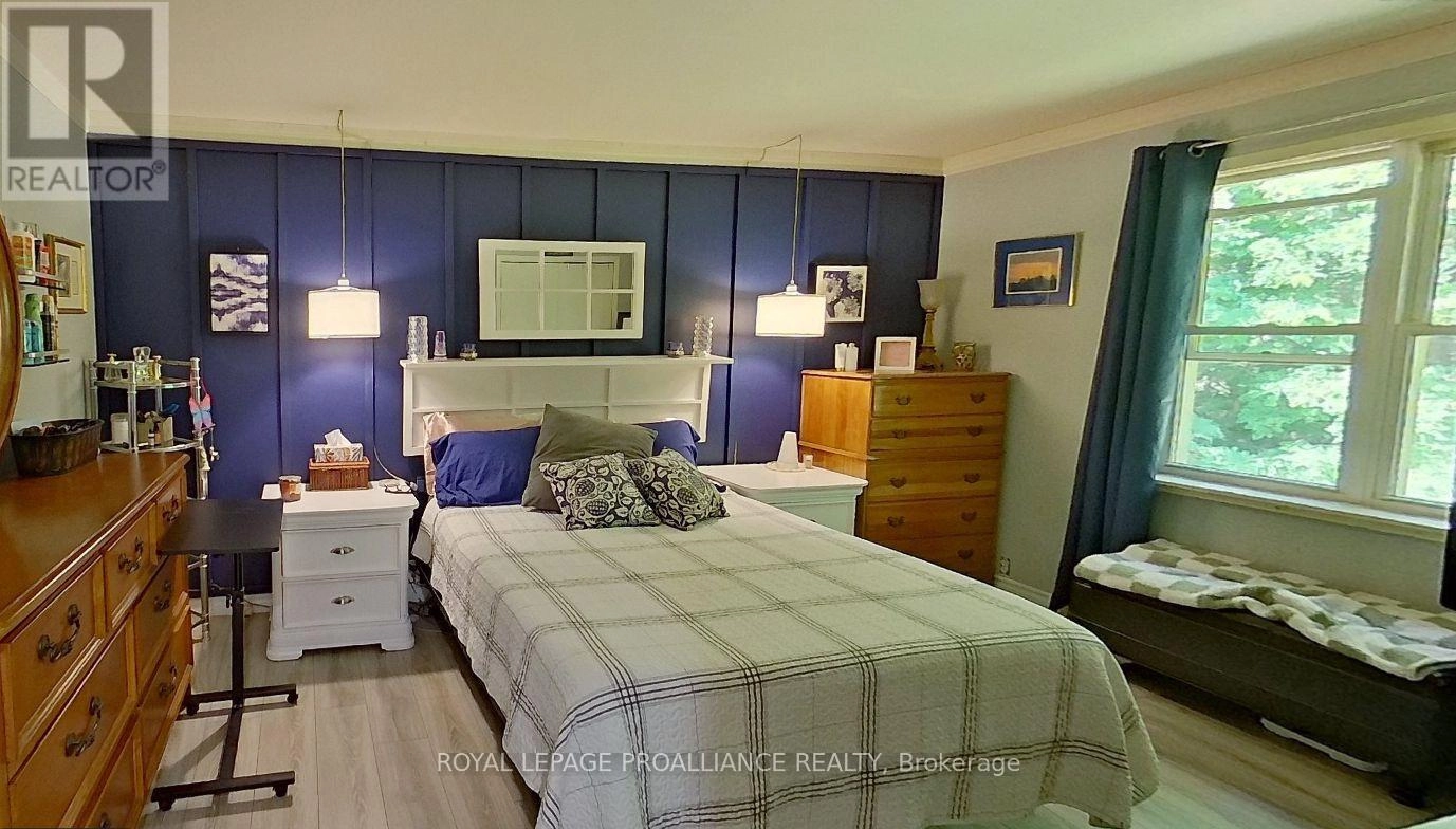 1023 Jewel Road, North Frontenac, Ontario K0H 1K0 - Photo 17 - X12395009