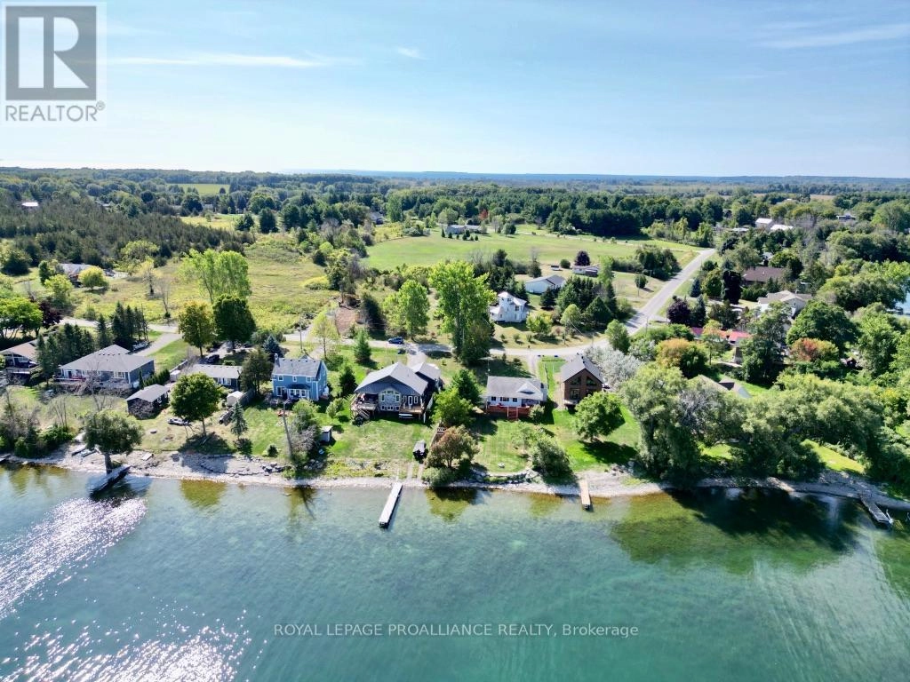 211 Prinyers Cove Crescent, Prince Edward County, Ontario  K0K 2T0 - Photo 1 - X12395062