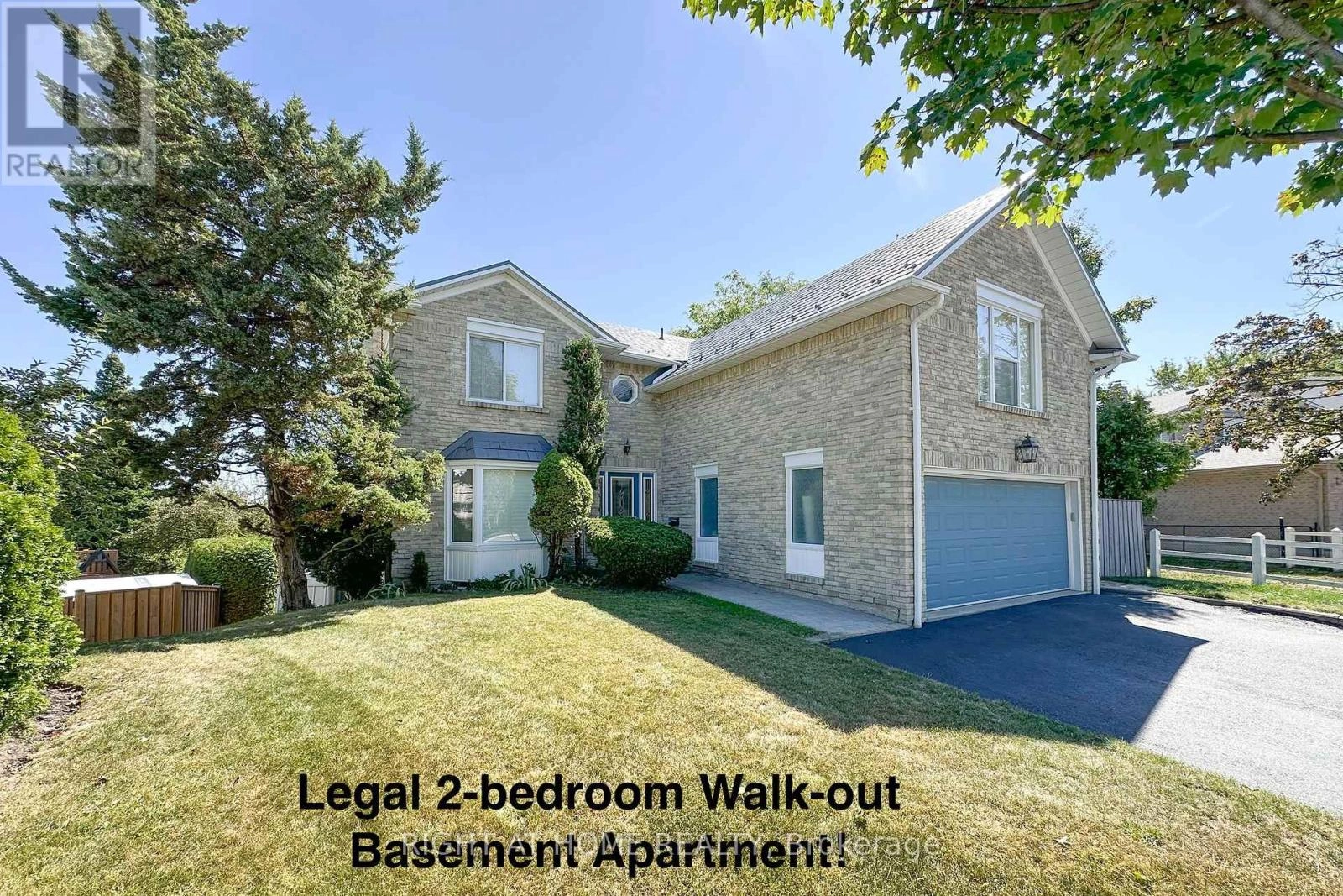 102 Hialeah Crescent, Whitby, Ontario  L1N 6R1 - Photo 1 - E12382610