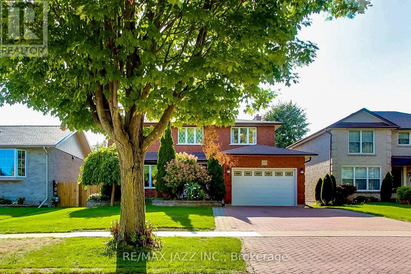 812 Waverly Street N, Oshawa, Ontario  L1J 7E5 - Photo 3 - E12395743