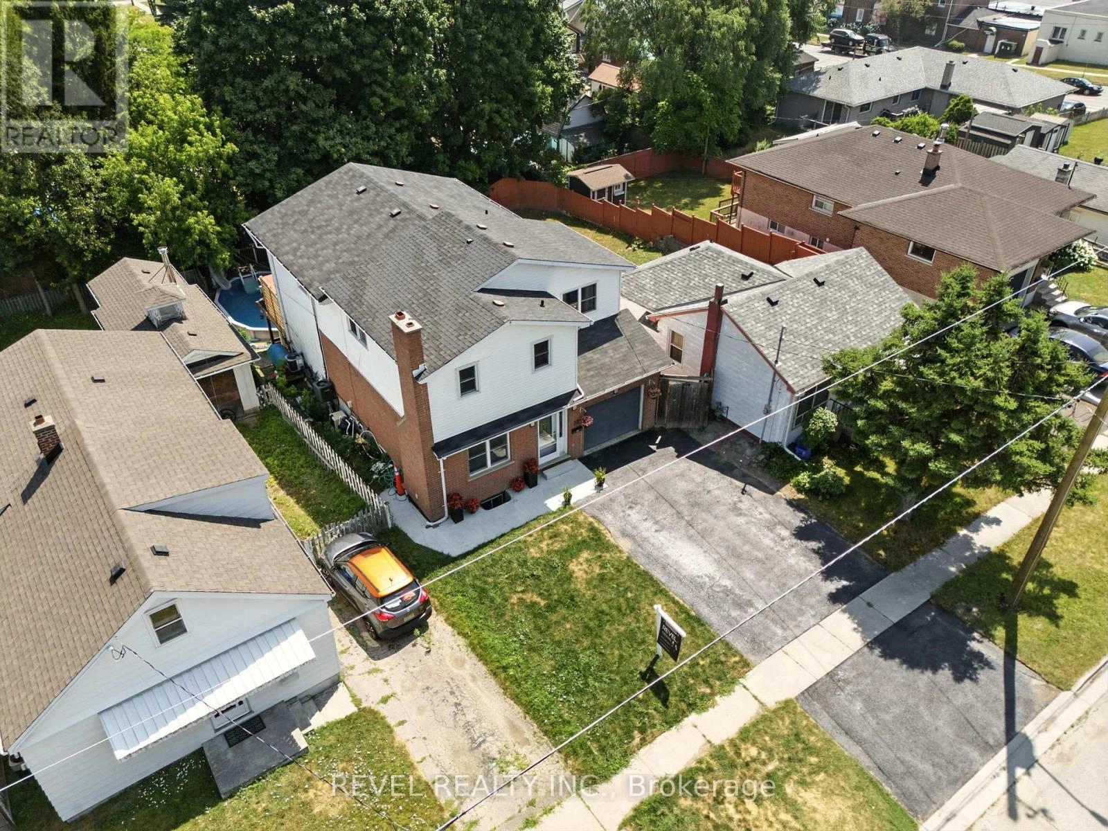 57 Rosehill Boulevard, Oshawa, Ontario  L1J 5G6 - Photo 3 - E12395914
