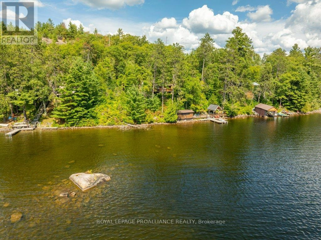 163 Mazinaw Lake, Addington Highlands, Ontario  K0H 1K0 - Photo 2 - X12386966