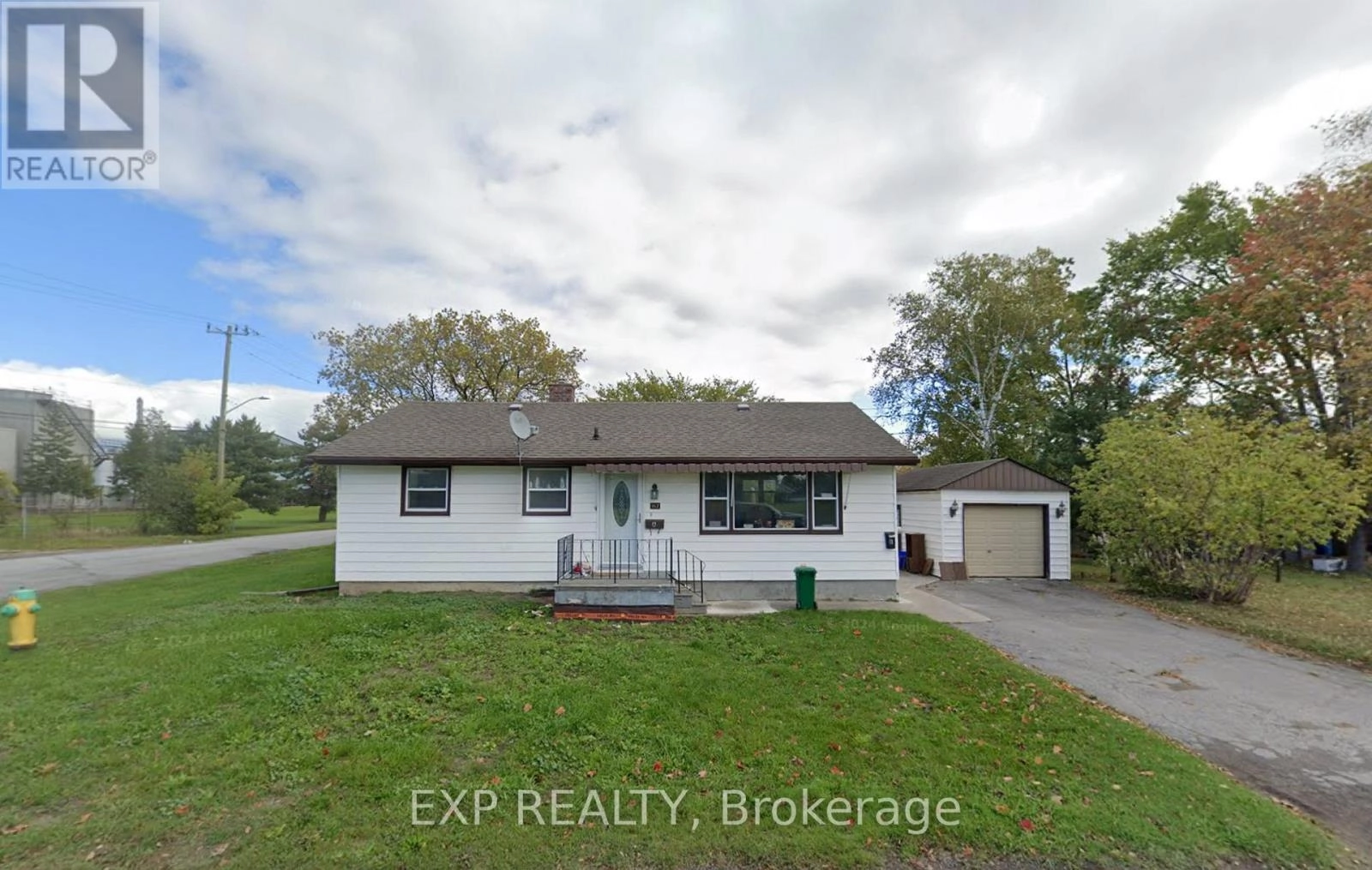 167 Stanley Street, Belleville, Ontario  K8N 3Z9 - Photo 1 - X12396699