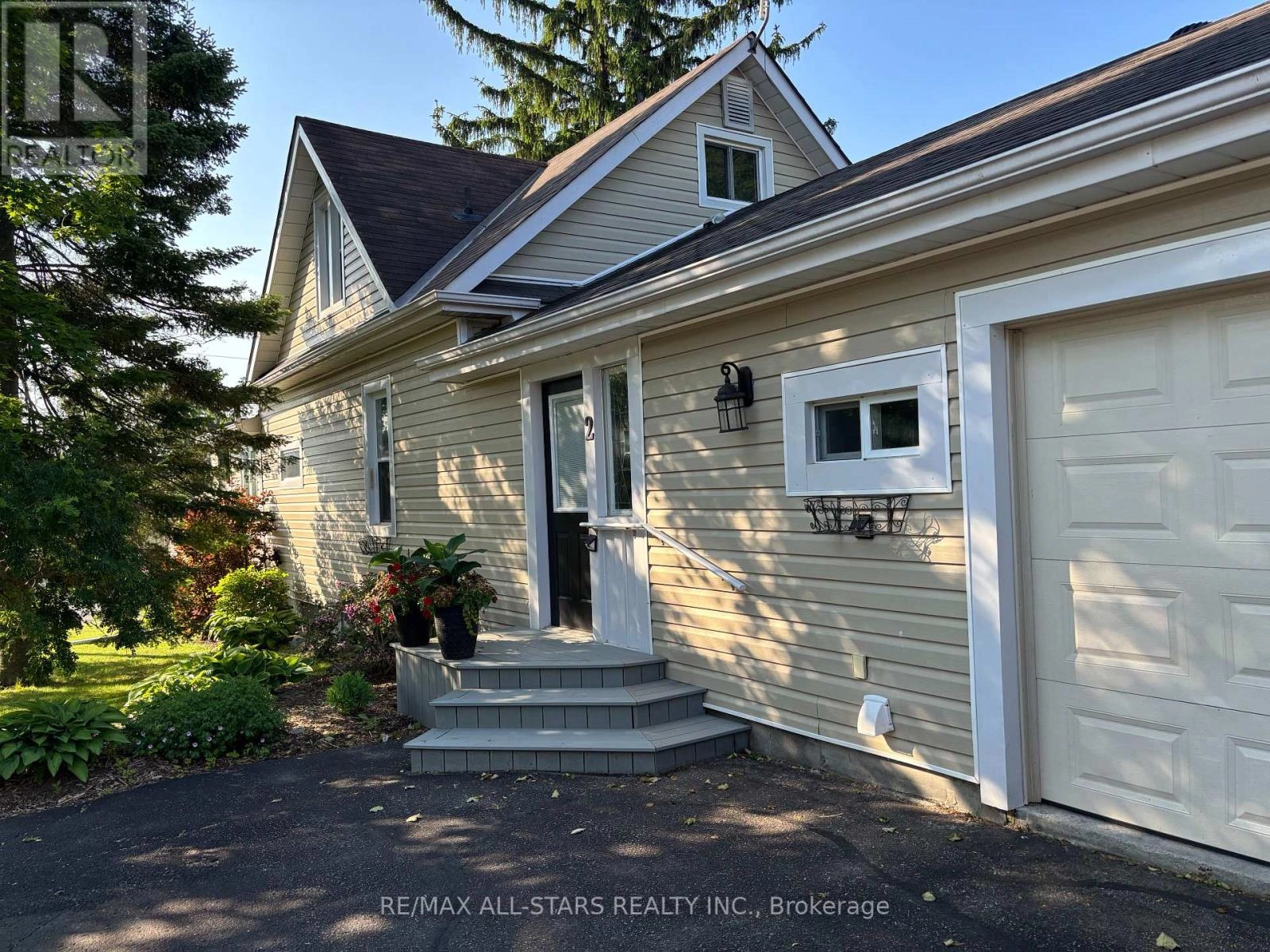 2 Henrietta Street, Scugog, Ontario  L0C 1G0 - Photo 2 - E12209614