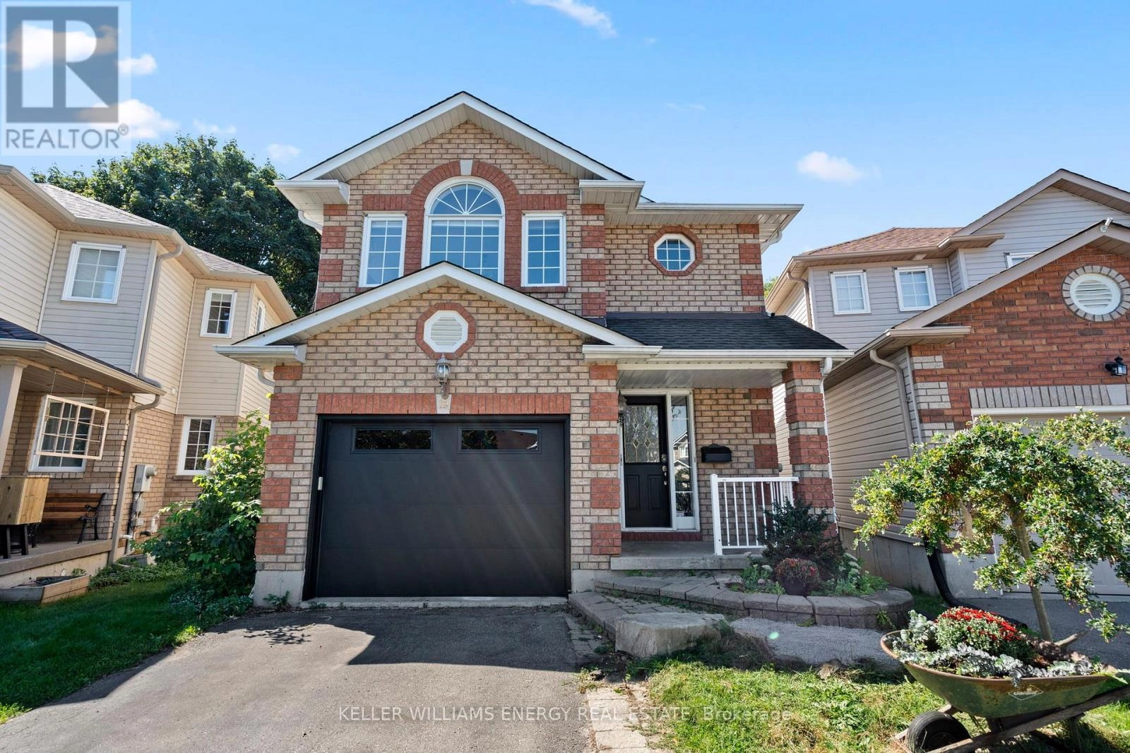 19 Sawmill Court, Clarington, Ontario  L1C 5C2 - Photo 1 - E12397093