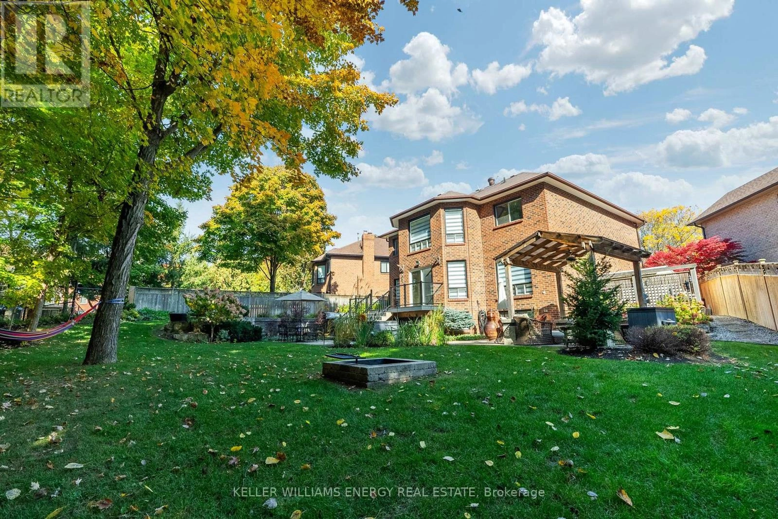 807 Regal Crescent, Pickering, Ontario  L1X 2P7 - Photo 3 - E12397179