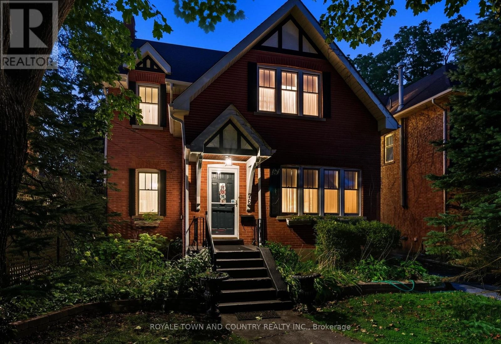 76 Bond Street W, Kawartha Lakes, Ontario  K9V 3R4 - Photo 3 - X12398108