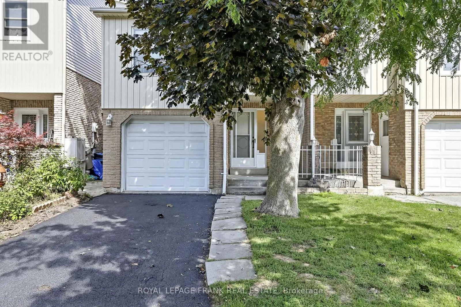72 Reginald Crescent, Markham, Ontario  L3P 3T9 - Photo 2 - N12398383