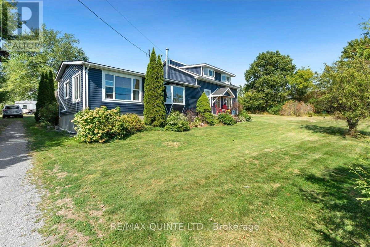7763 Loyalist Parkway, Greater Napanee, Ontario  K0H 1G0 - Photo 3 - X12398401