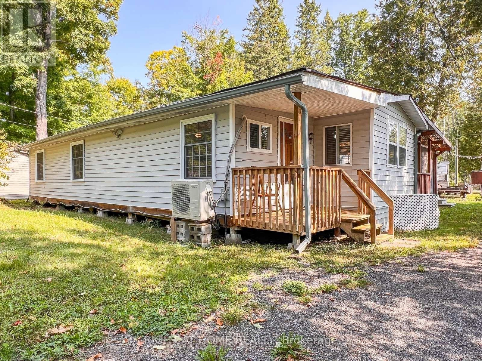 137 Trillium Trail S, Trent Hills, Ontario  K0L 1L0 - Photo 1 - X12399108