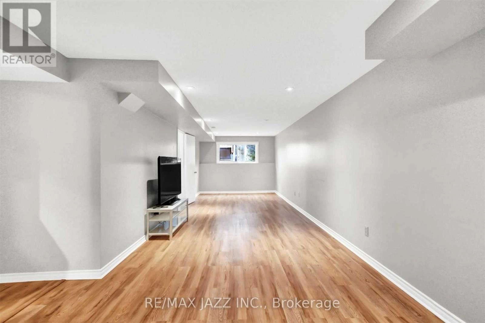 38 John Scott Avenue, Clarington, Ontario L1C 4K9 - Photo 5 - E12399679