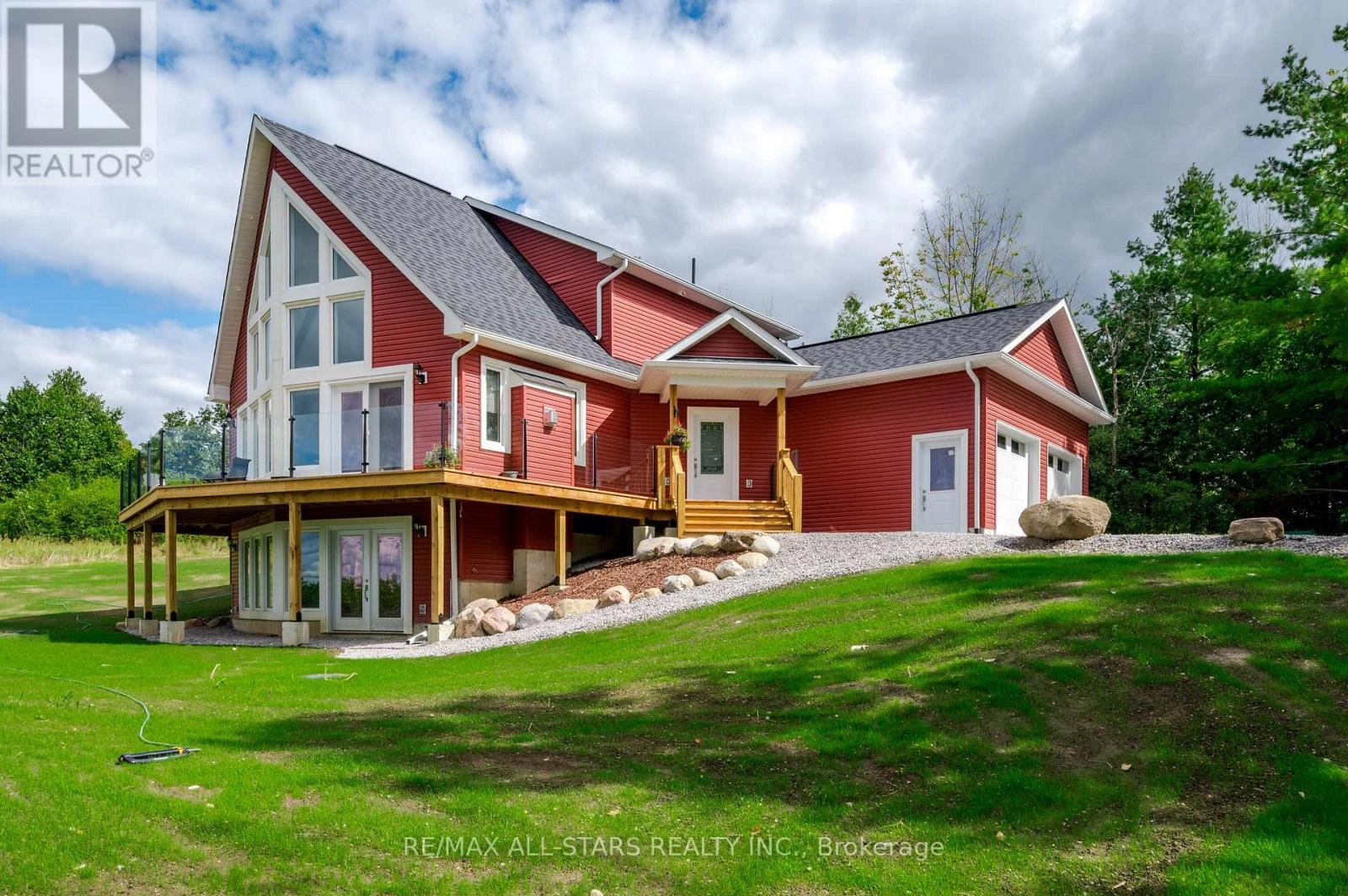 400 Fife Avenue, Selwyn, Ontario  K9J 0C6 - Photo 1 - X12396898