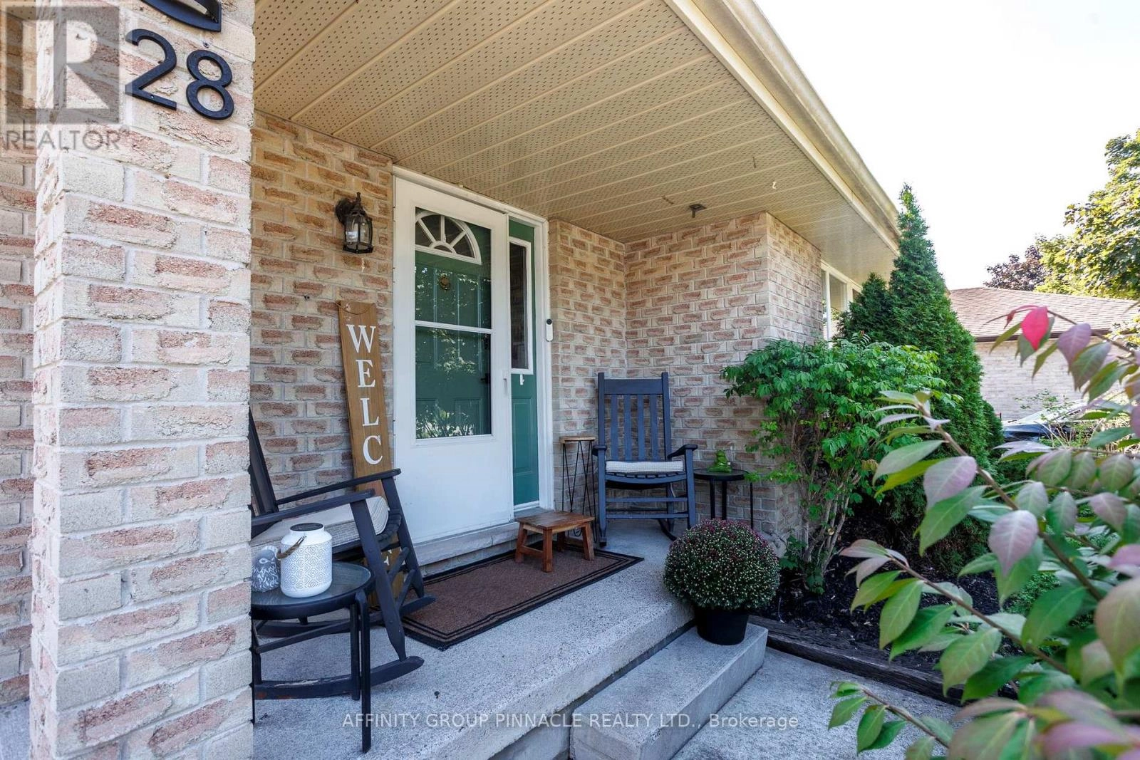 28 Karen Drive, Kawartha Lakes, Ontario  K9V 5V6 - Photo 3 - X12400313