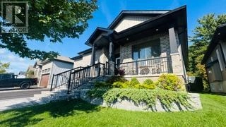27 Autumn Grove, Quinte West, Ontario  K8V 0G9 - Photo 3 - X12381068