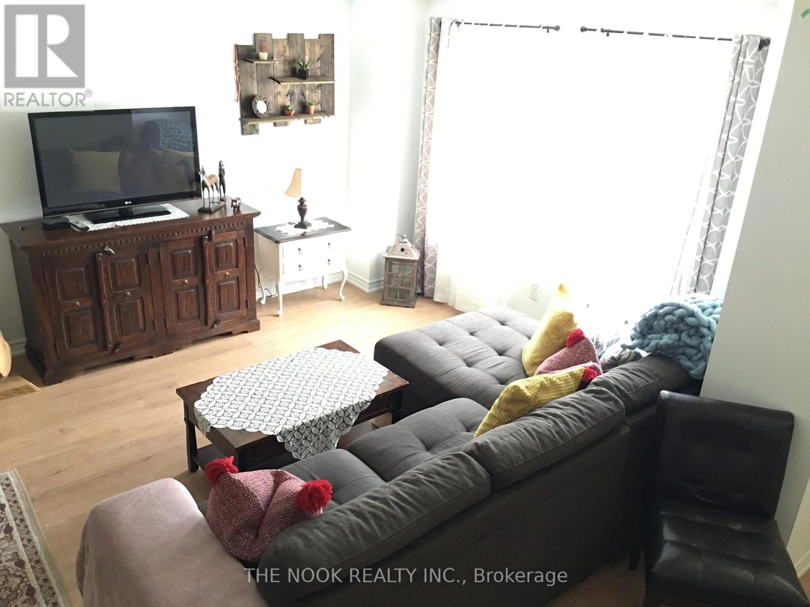 11 - 1020 Dunsley Way, Whitby, Ontario  L1N 0L5 - Photo 3 - E12401259