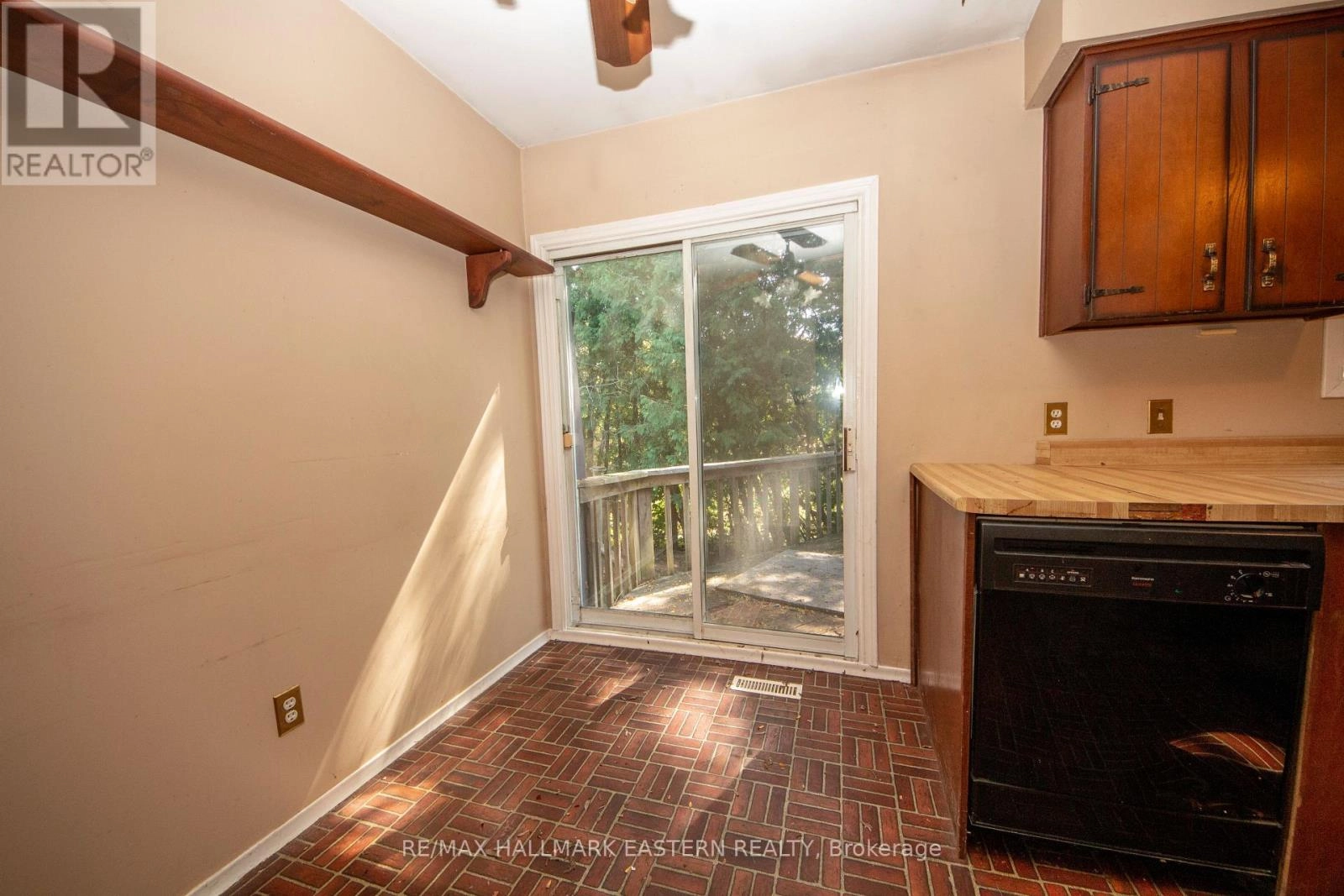 3025 Lockhart Road, Clarington, Ontario  L1B 1L9 - Photo 3 - E12401342