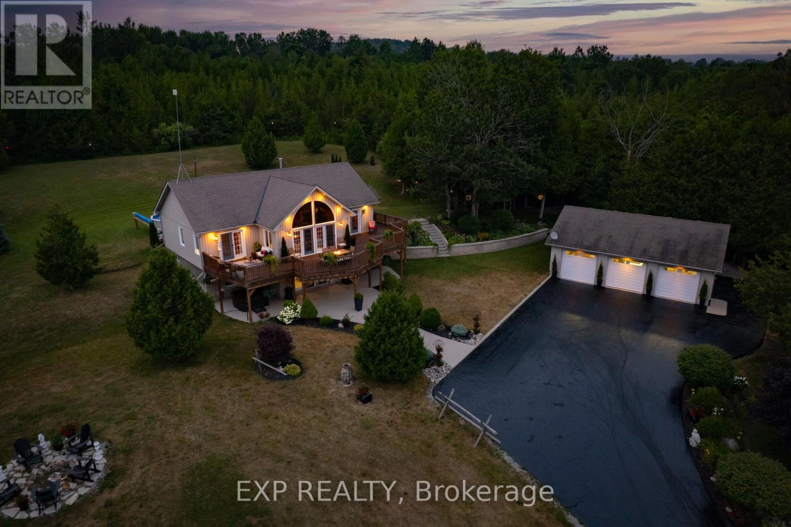 10040 Danforth Road, Cobourg, Ontario  K9A 4J8 - Photo 1 - X12395966