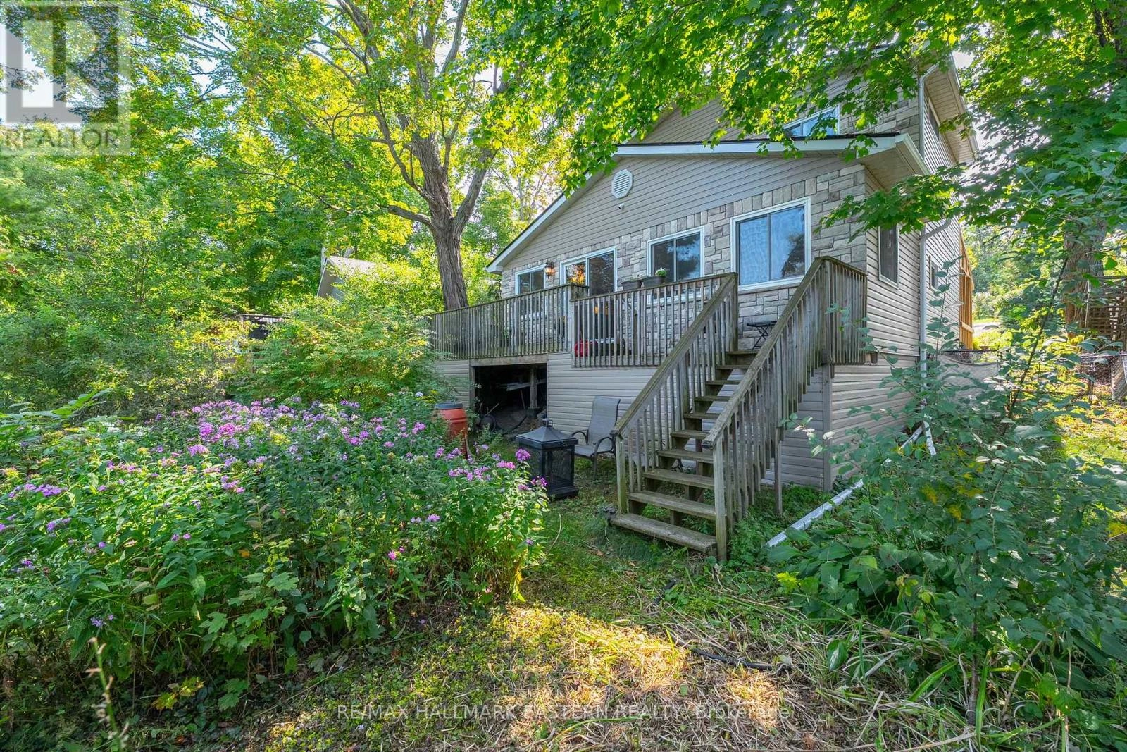 122 Maryland Drive, Selwyn, Ontario  K9J 0C5 - Photo 3 - X12396854