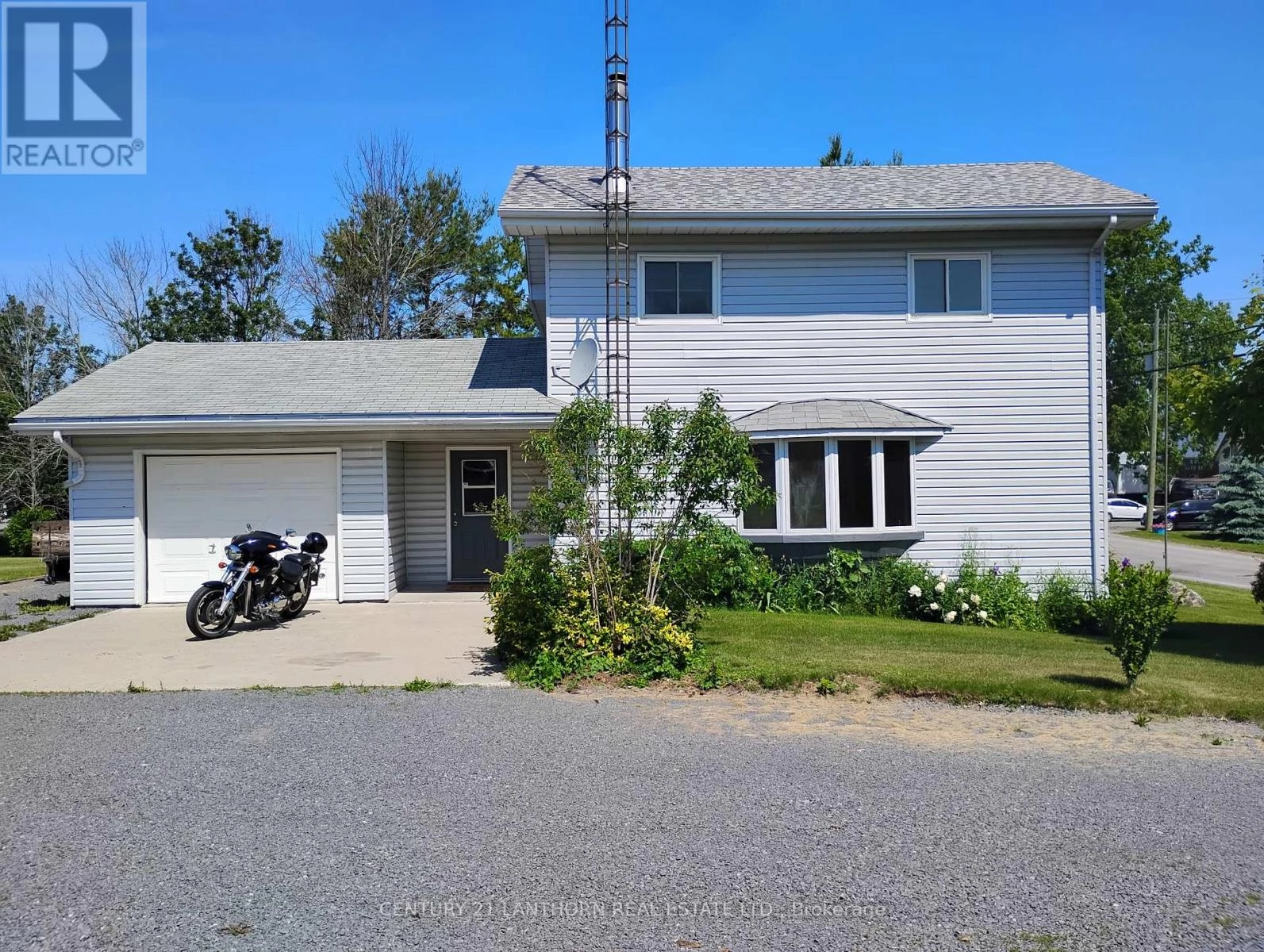 3090 County Rd 10 Road, Prince Edward County, Ontario  K0K 2P0 - Photo 2 - X12347024