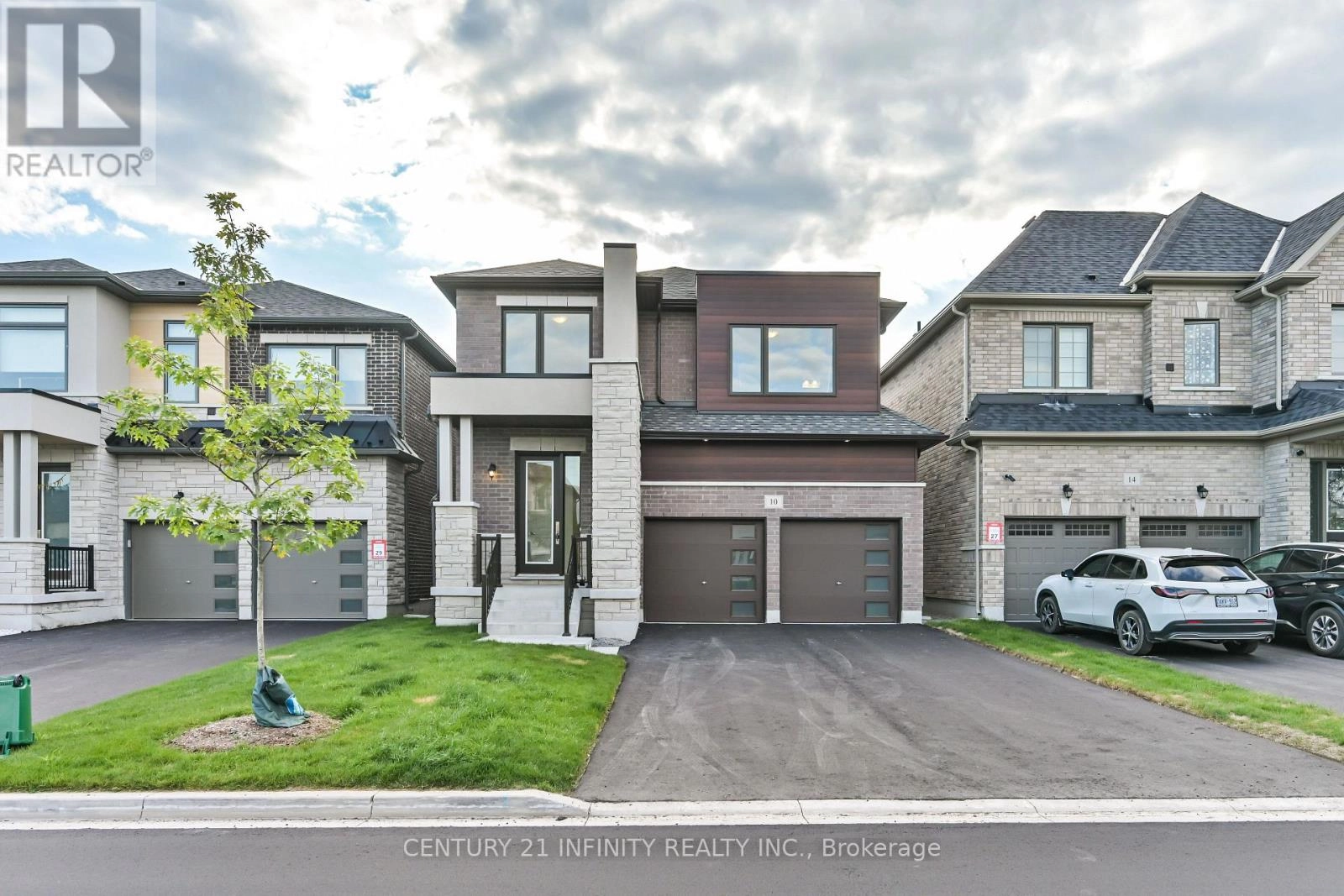 10 Hoad Street, Clarington, Ontario  L1B 0W1 - Photo 1 - E12402413