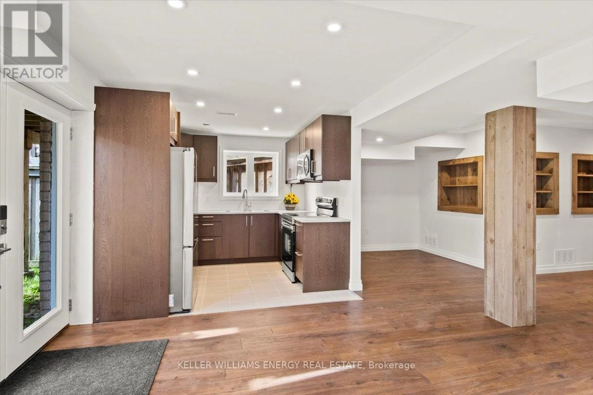 213 Glenabbey Drive, Clarington, Ontario L1E 0C4 - Photo 9 - E12402537