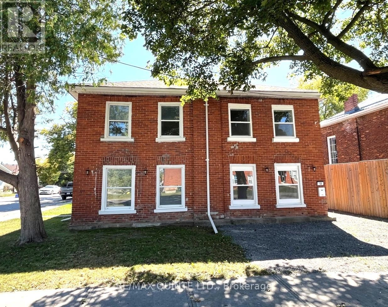 19 & 21 Railway Terrace, Belleville, Ontario  K8N 2R8 - Photo 1 - X12402171