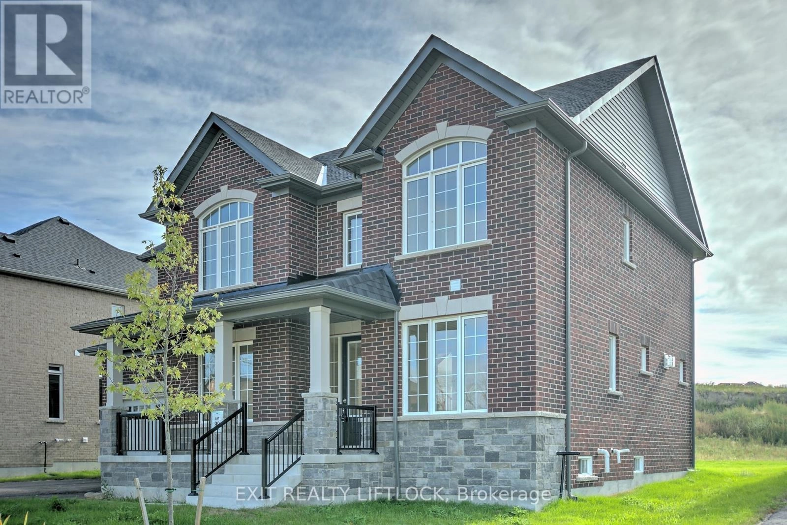 61 Golden Meadows Drive, Otonabee-South Monaghan, Ontario  K9J 0K8 - Photo 2 - X12398142