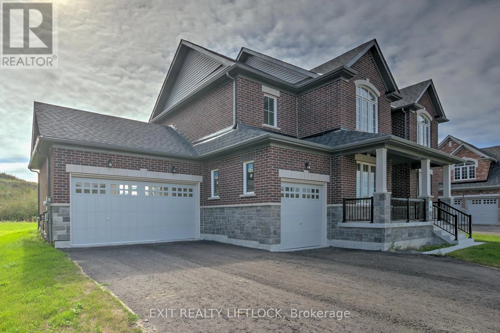61 Golden Meadows Drive, Otonabee-South Monaghan, Ontario  K9J 0K8 - Photo 3 - X12398142