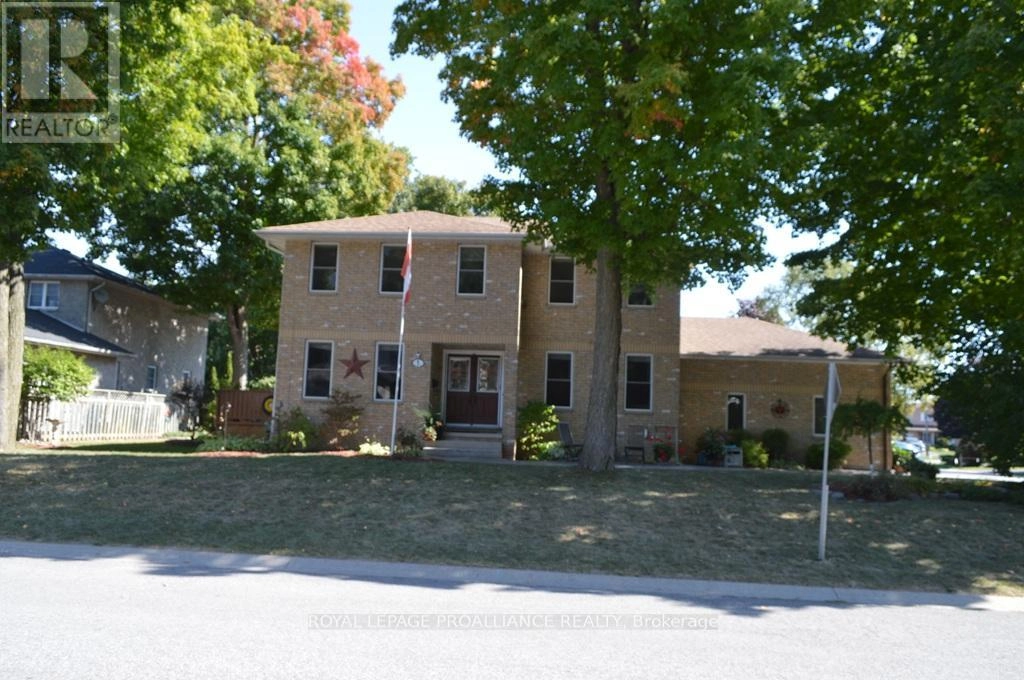 1 Simmons Court, Quinte West, Ontario  K8V 6M9 - Photo 1 - X12403000