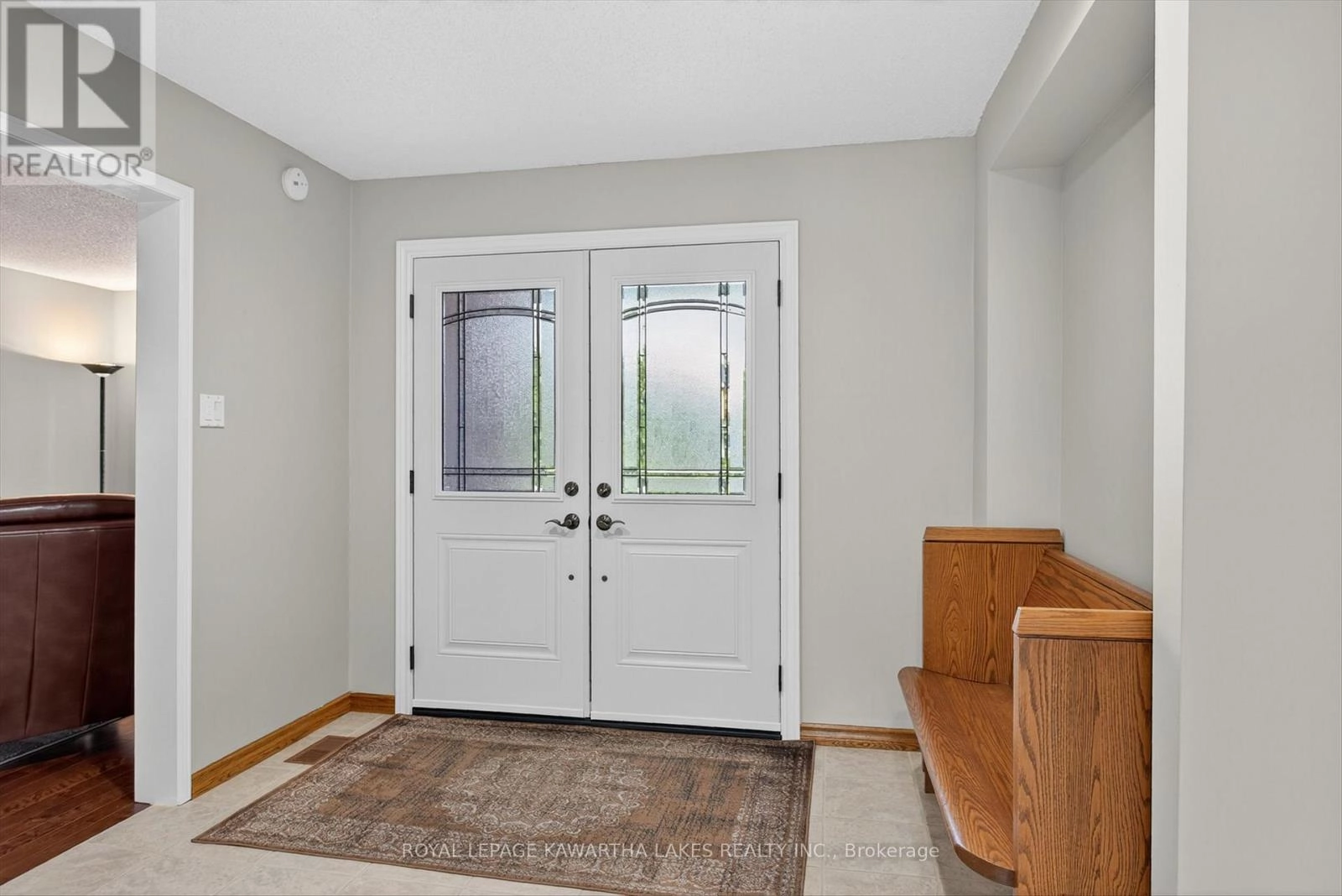 29 Flavelle Crescent, Kawartha Lakes, Ontario  K9V 6E3 - Photo 3 - X12403062